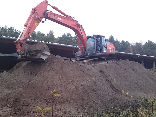 Straßenbau, Tiefbau und Wegebau